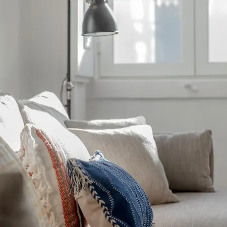 Apartment Bairro Alto Chic Oasis